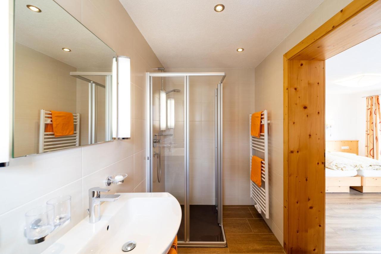 Haus Rosmarie Appartement Sankt Anton am Arlberg Buitenkant foto