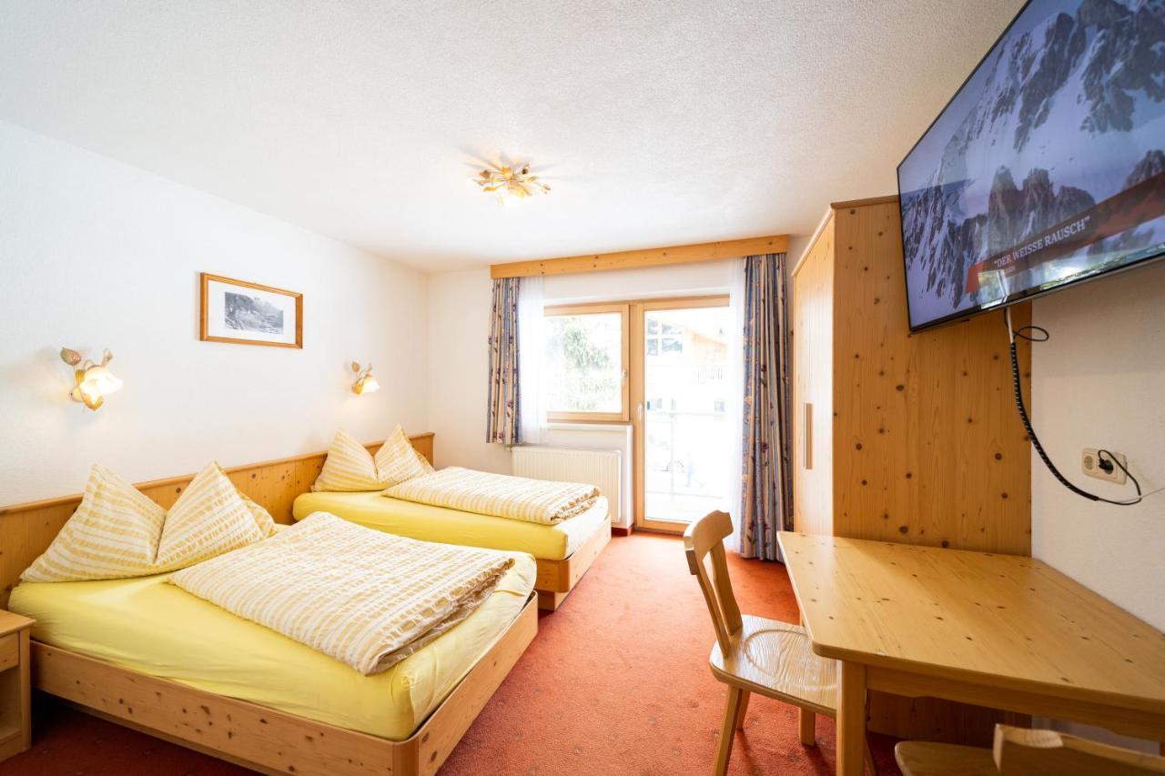 Haus Rosmarie Appartement Sankt Anton am Arlberg Buitenkant foto